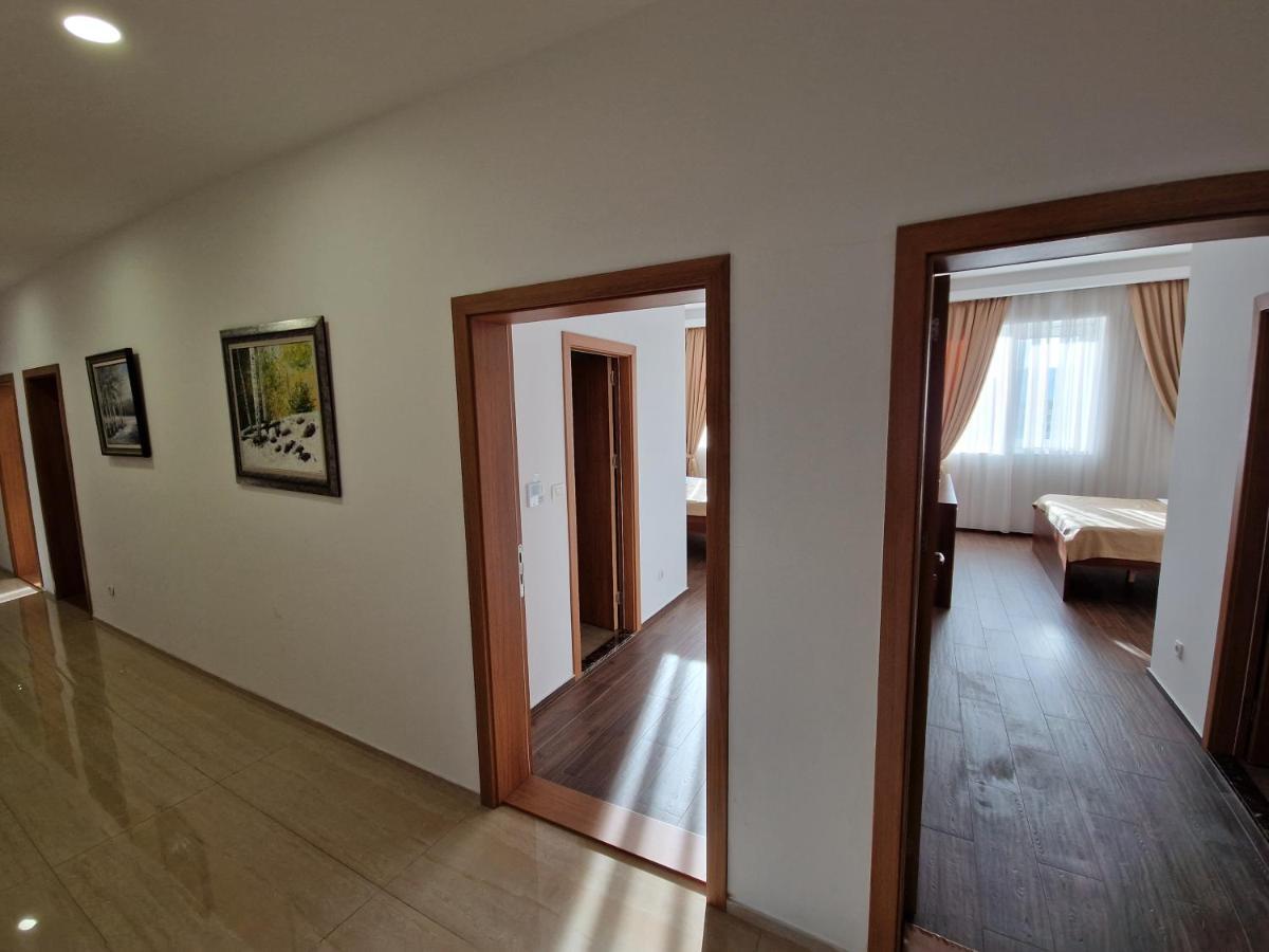 Motel Celebic Mitrovica Kültér fotó