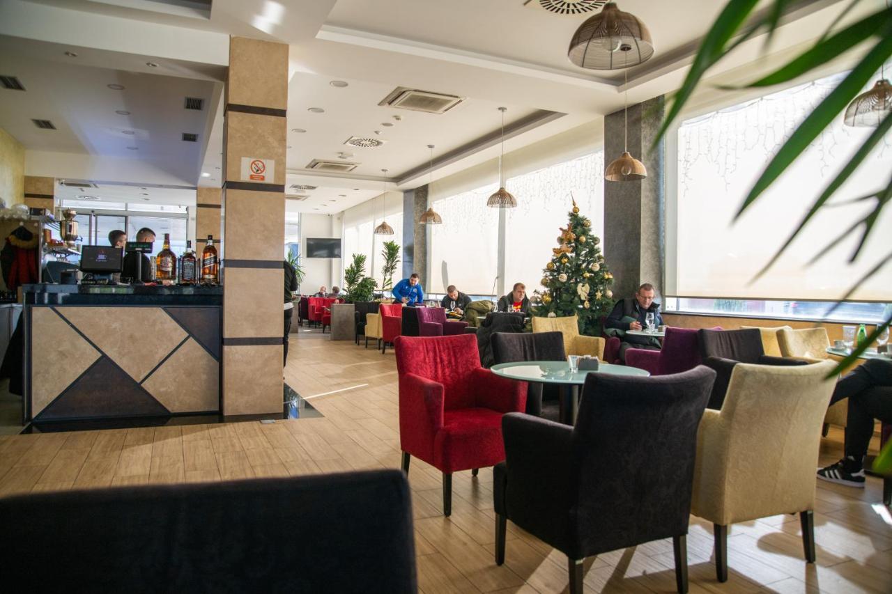 Motel Celebic Mitrovica Kültér fotó
